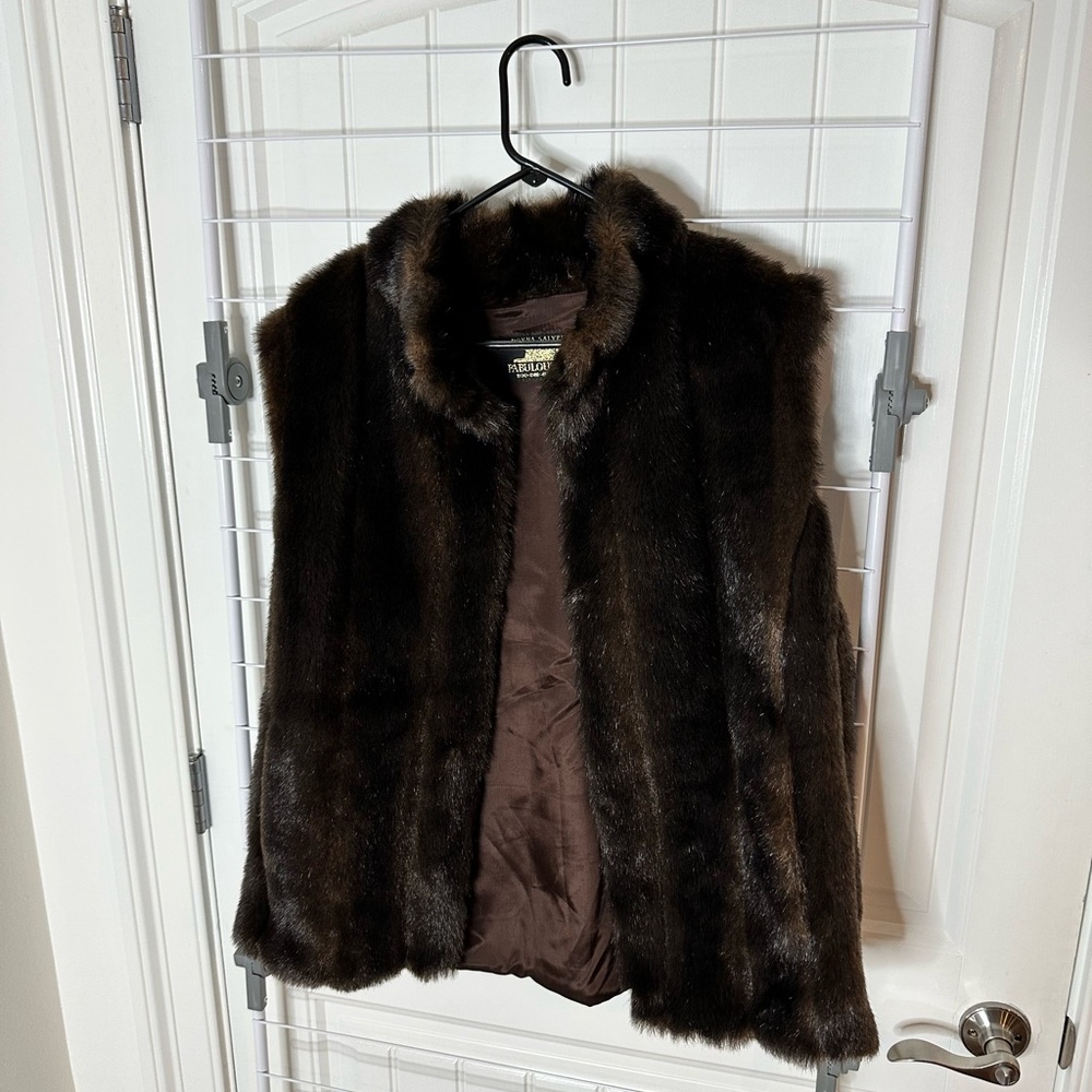 Elegant Faux Fur Vest in Rich Brown
